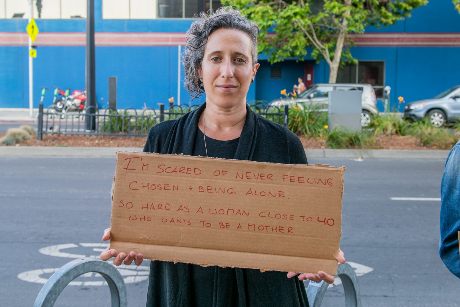 Oakland Art Murmur. Photo by Sarah Thompson.